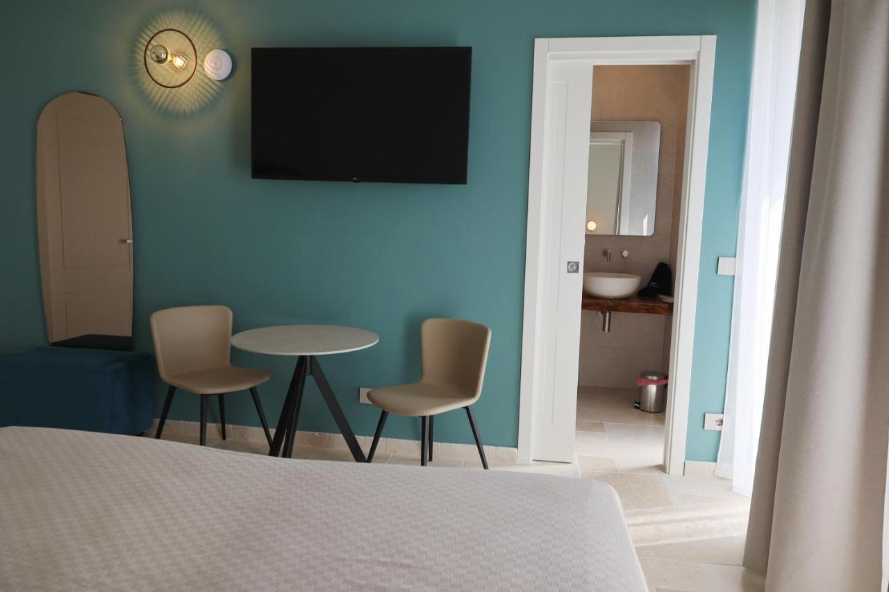 Suites Dimora Garibaldi Пешичи Екстериор снимка