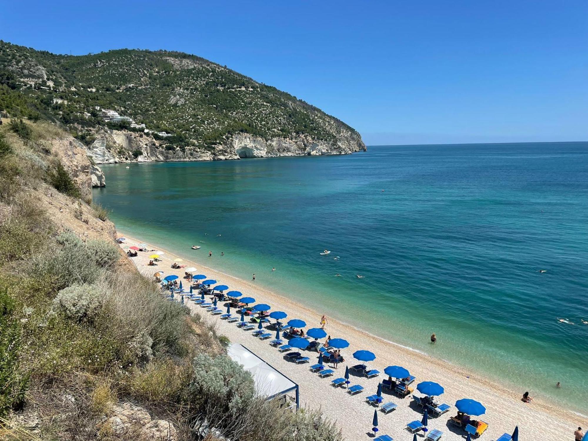 Suites Dimora Garibaldi Пешичи Екстериор снимка