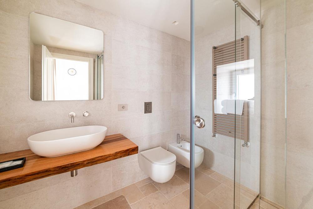 Suites Dimora Garibaldi Пешичи Екстериор снимка